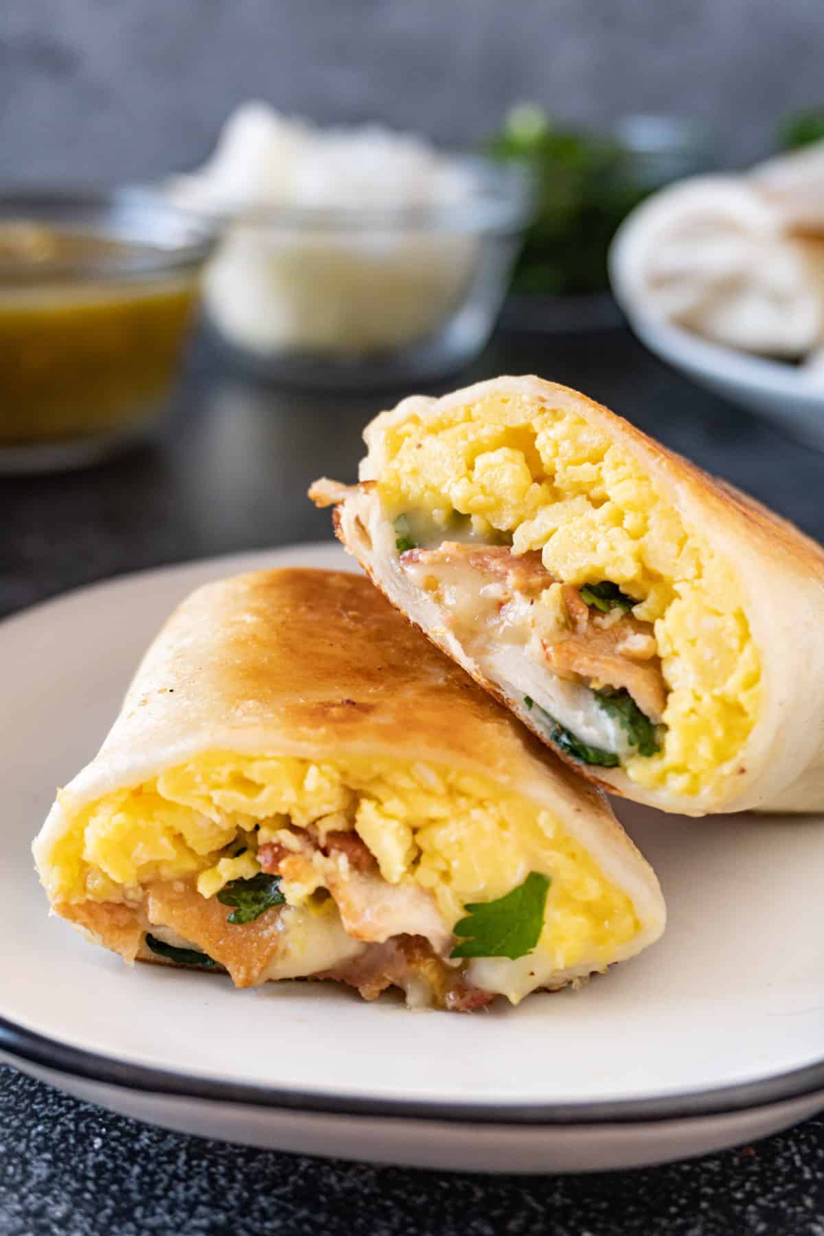 Easy Breakfast Burritos (freezer-friendly) - The Chunky Chef