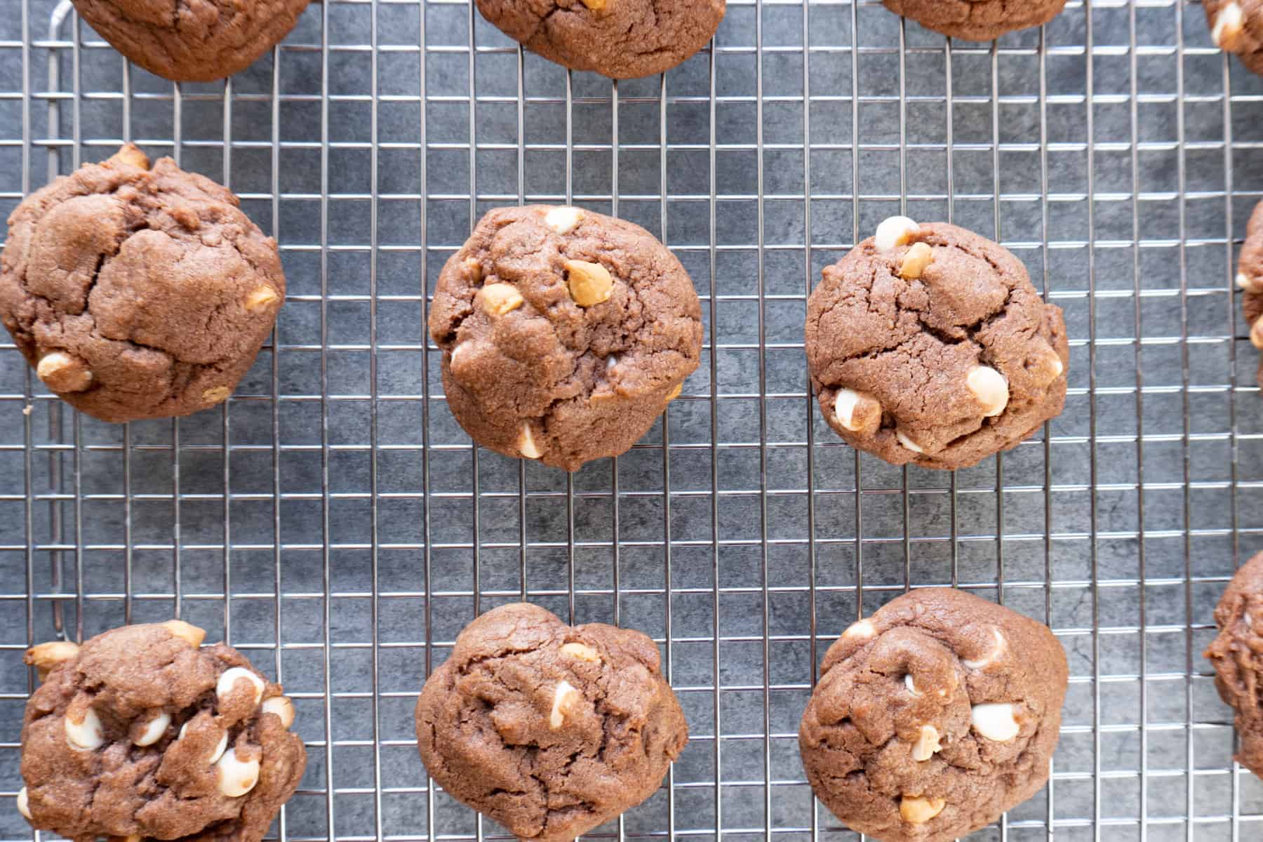 cookies on cooling rack 