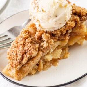 apple streusel pie featured image
