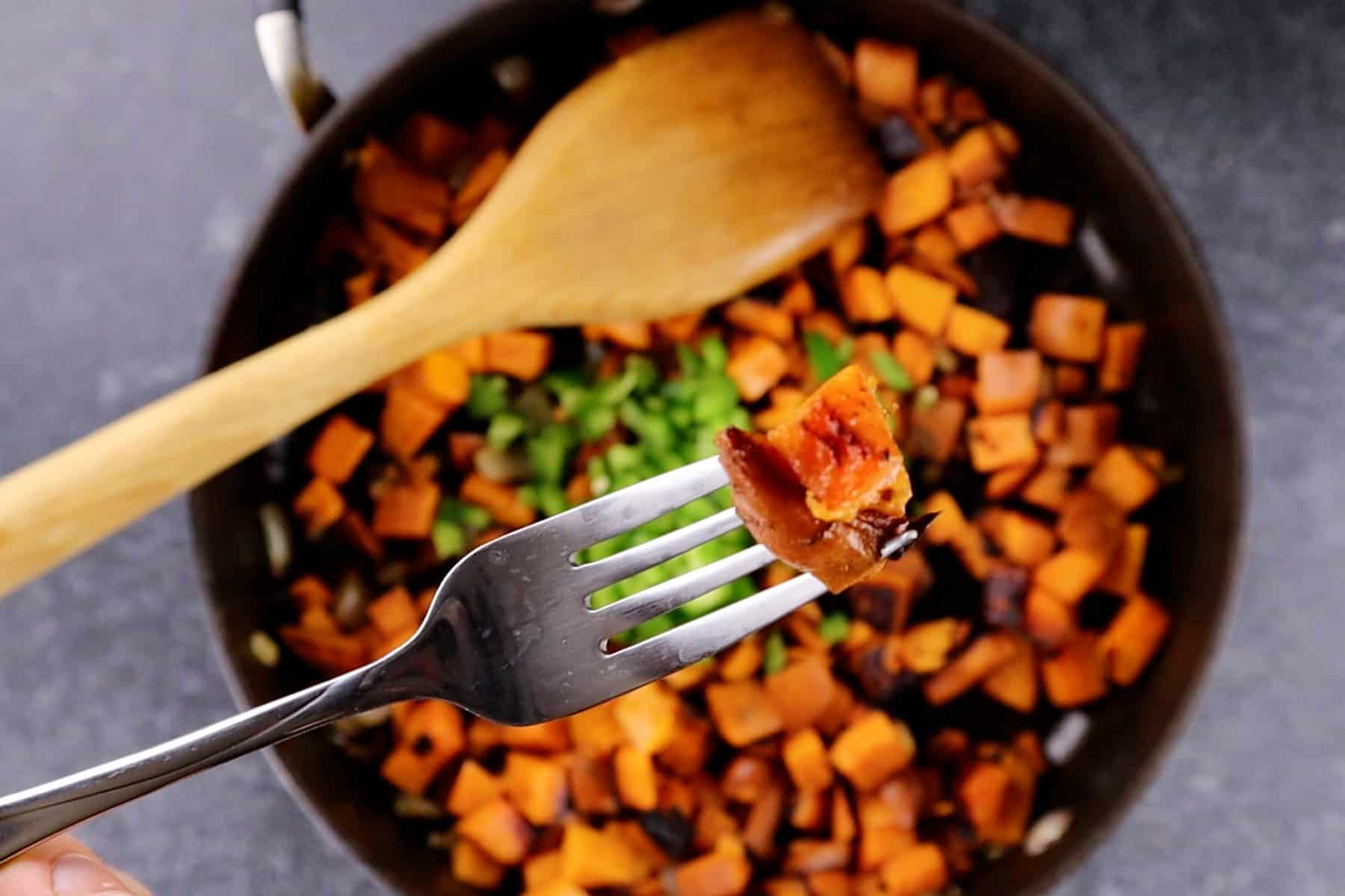 potato pierced by fork