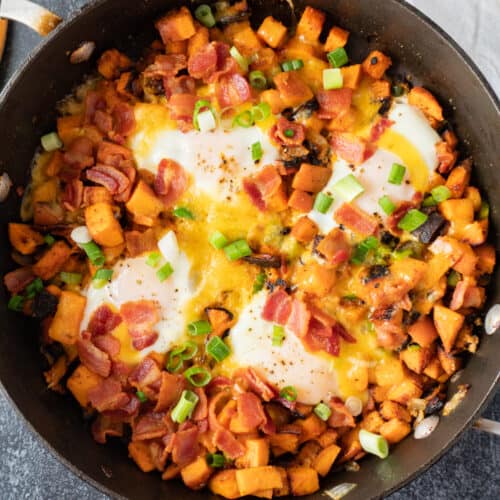 sweet potato breakfast skillet in pan featured image
