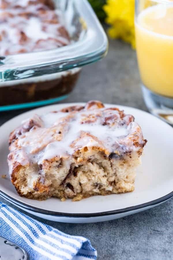 Cinnamon Roll French Toast smells amazing when baking and tastes even better! #cinnamonroll #frenchtoast #atablefullofjoy #breakfast #forkids #easytomake #cinnamon