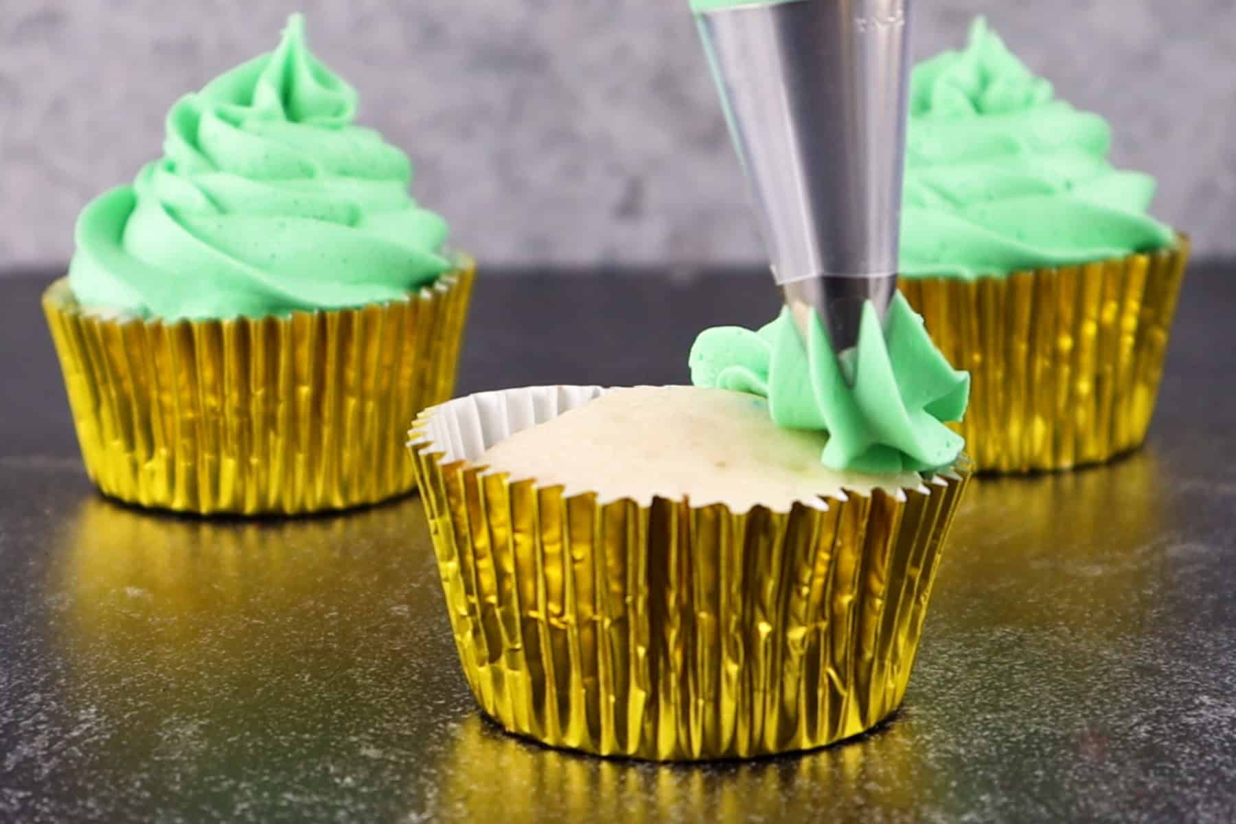 Christmas Tree Cupcakes • A Table Full Of Joy, image size:1800x1200