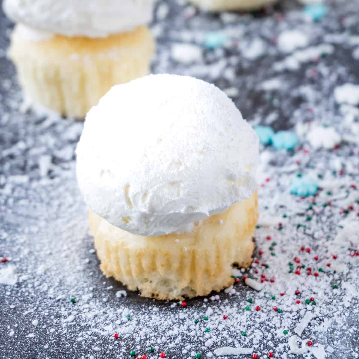 snowball cupcakes featured image
