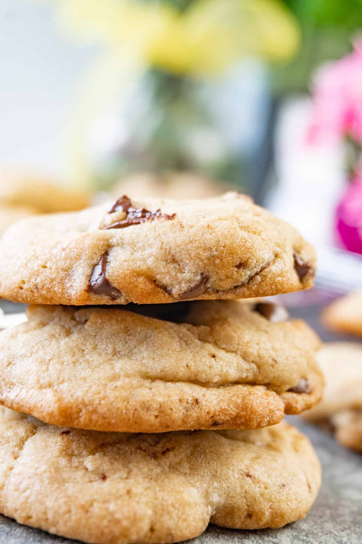 chocolate chip pudding cookies stacked