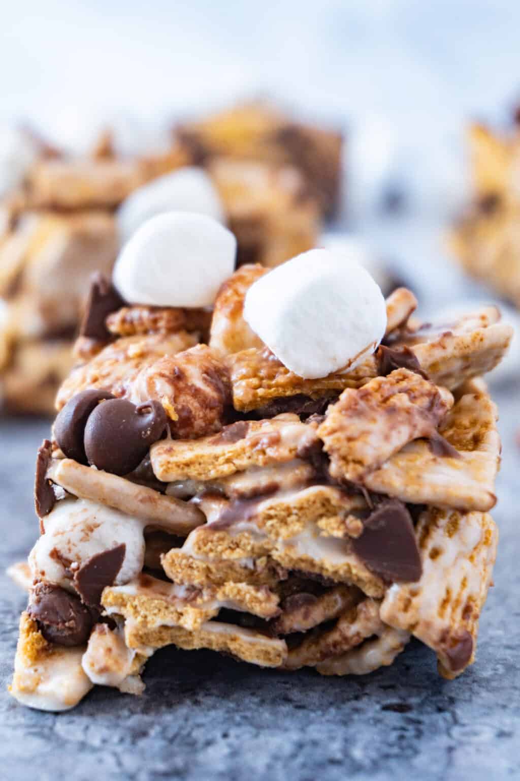 The BEST Golden Grahams Smores Bars 5 Ingredients Ready In 15 Mins The BEST Golden Grahams Smores Bars 5 Ingredients Ready In 15 Mins