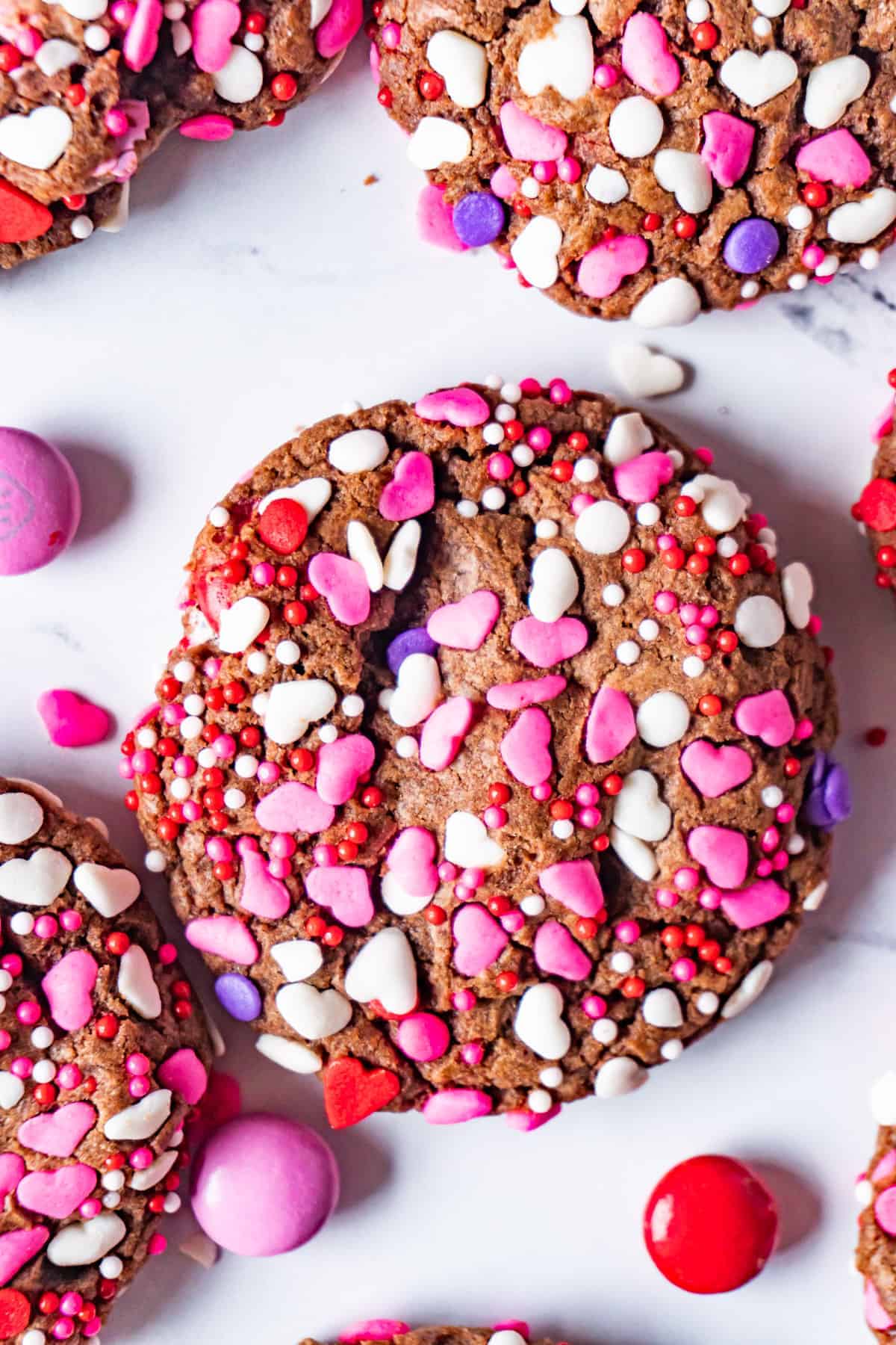 easy valentine cookies close up