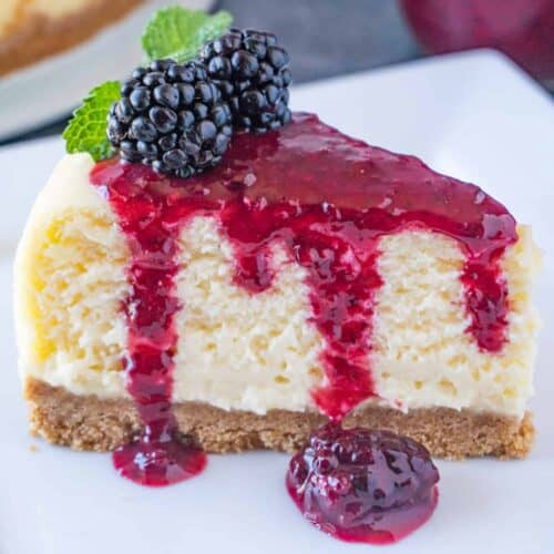 Award Winning White Chocolate Cheesecake (+Video) | Easy