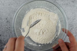 flour mixture in bowl