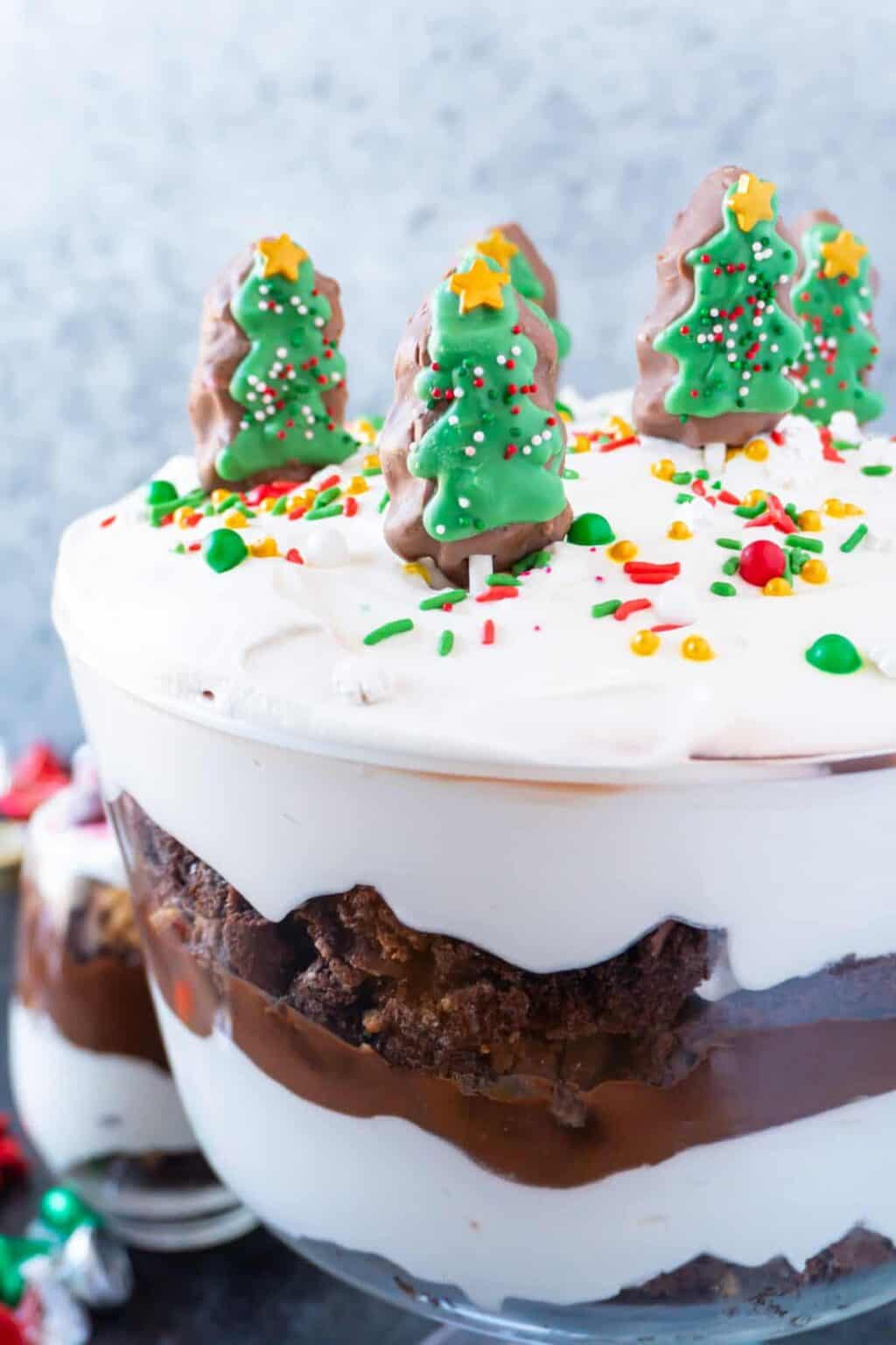 Easy Christmas Trifle โข A Table Full Of Joy Trifle For Christmas