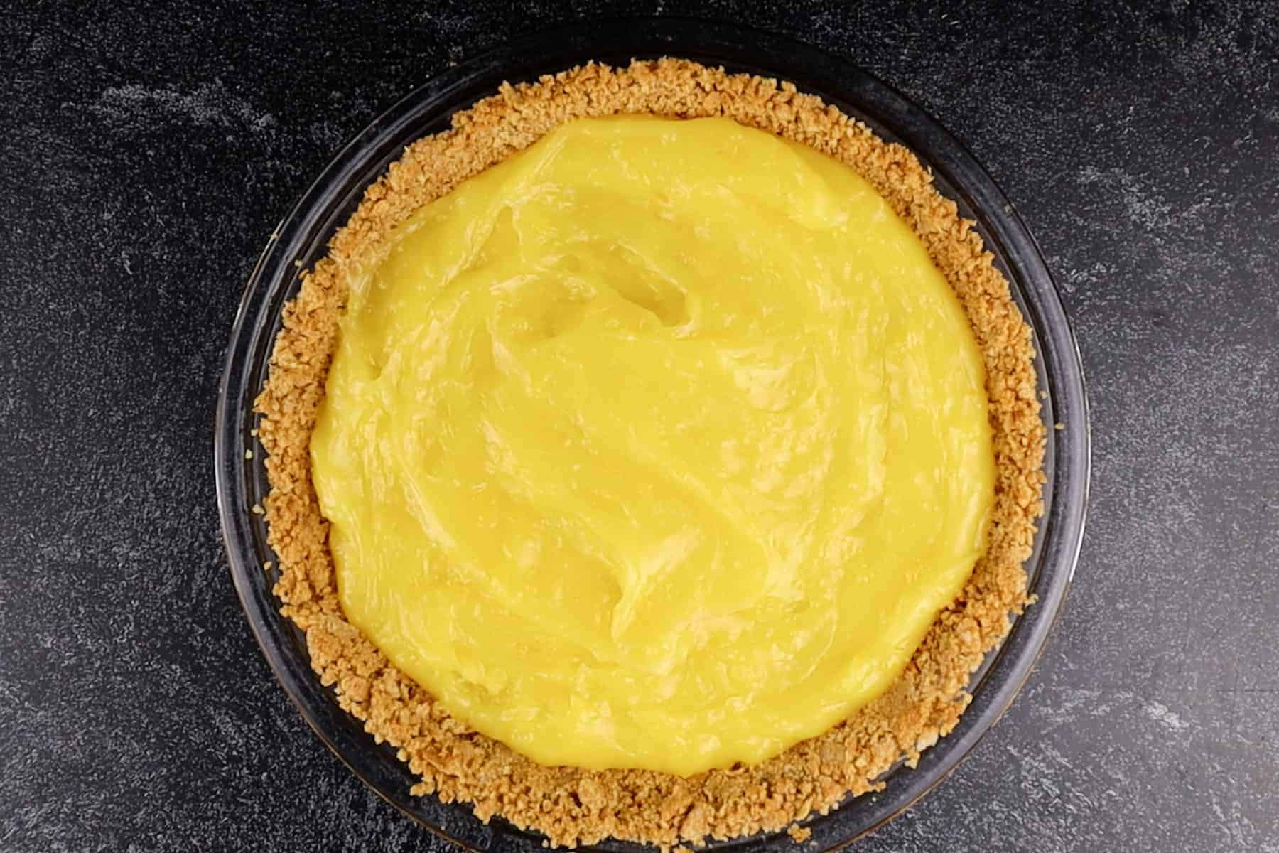 lemon meringue pie before adding the meringue
