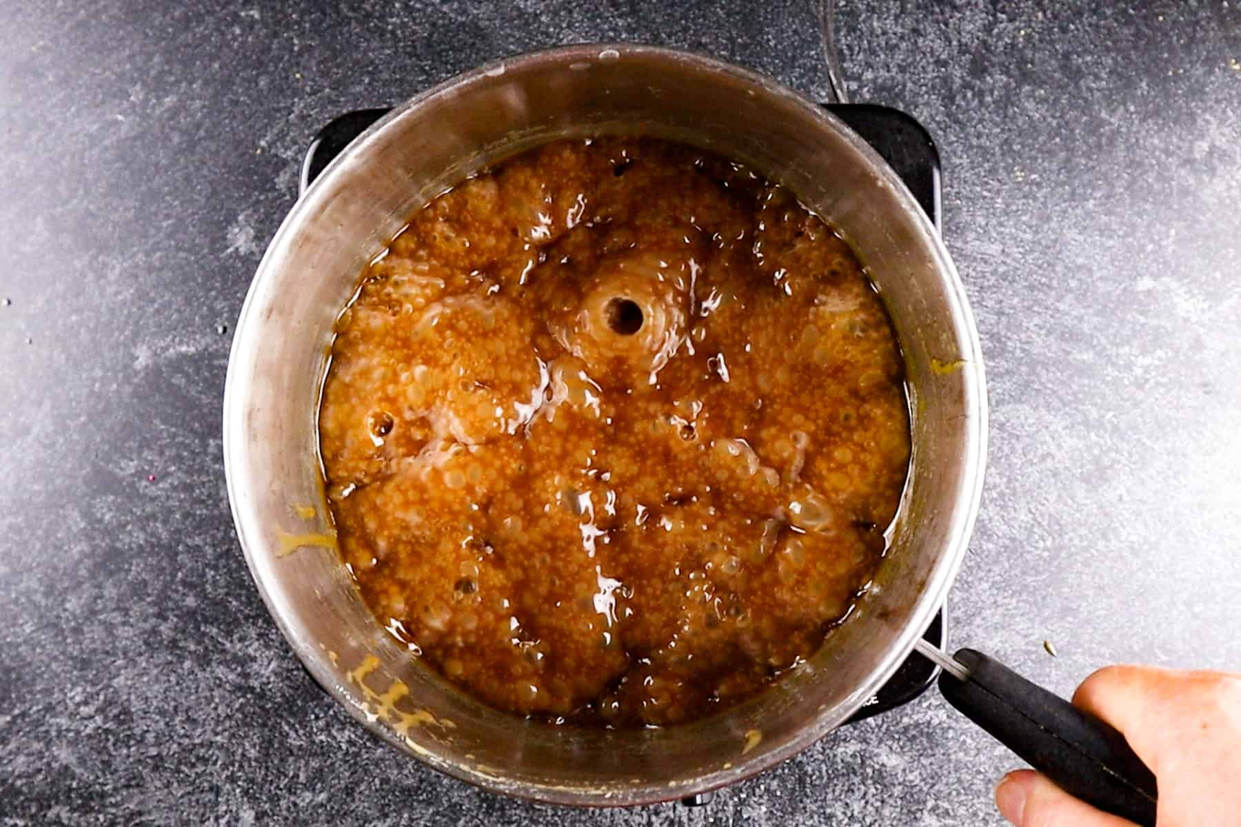 caramel in sauce pan boiling