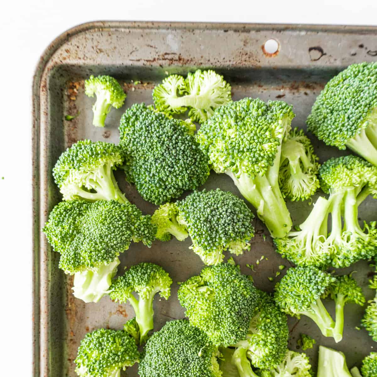 How to Blanch Broccoli (super quick, easy!)