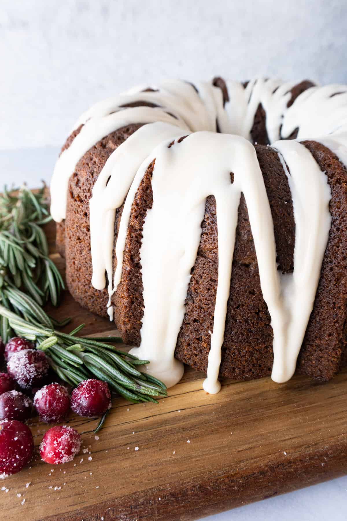 unsliced Bundt cake on cutting board