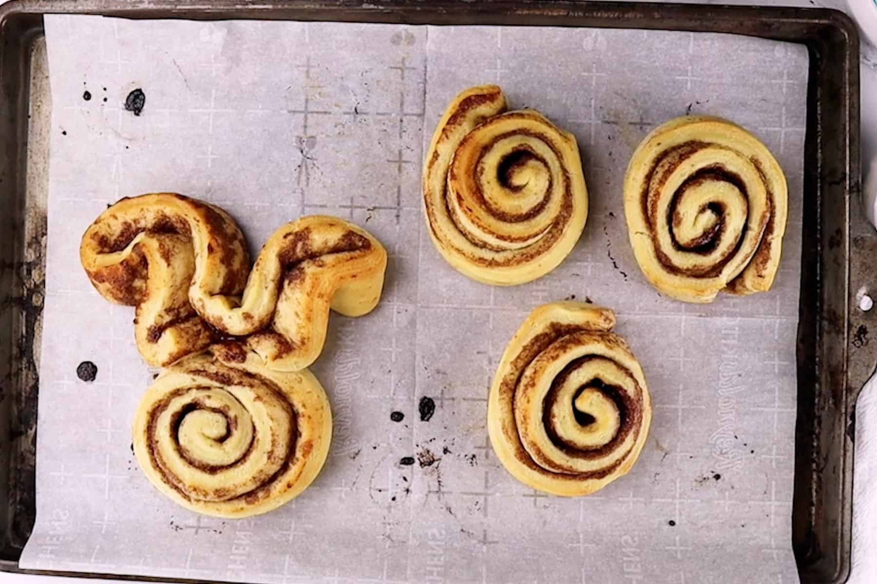 grand bunny cinnamon roll after baking