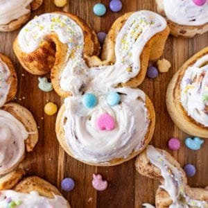 bunny cinnamon roll featured image