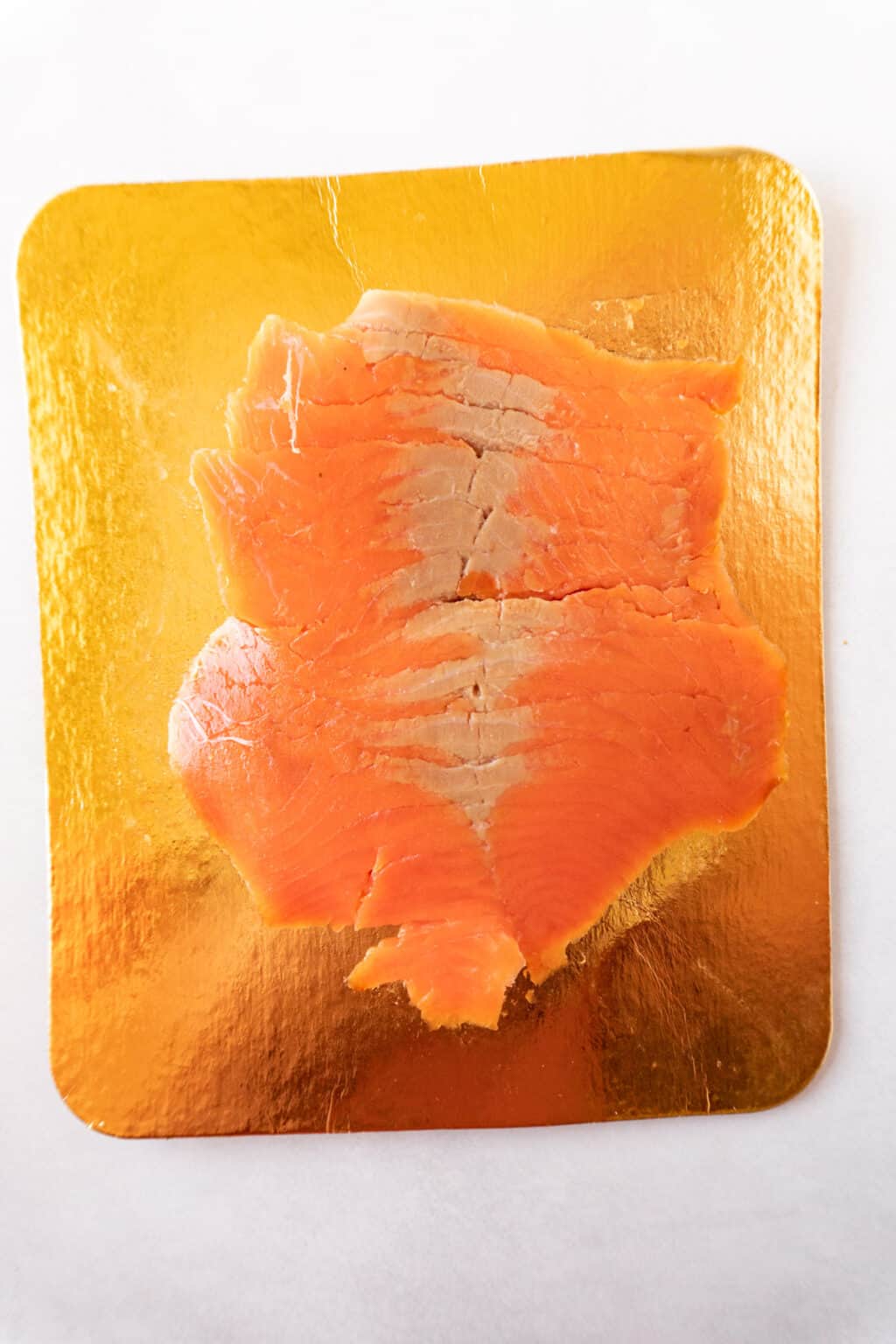 How long does smoked salmon last? Everything you need to know + pics!