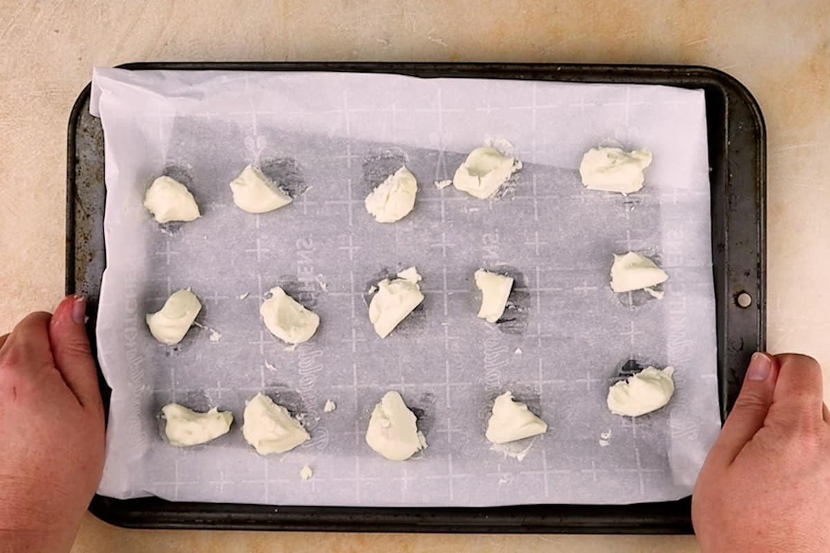 cheesecake filling portioned out