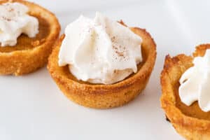 Pumpkin Pie Cookies with whipped cream