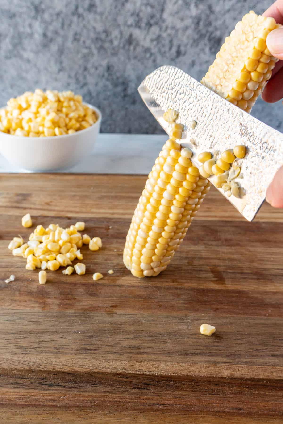 cutting kernels from corn