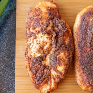 smoked chicken breast featured image