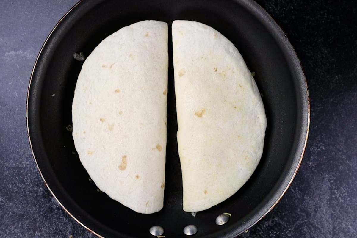 quesadillas made in panpan