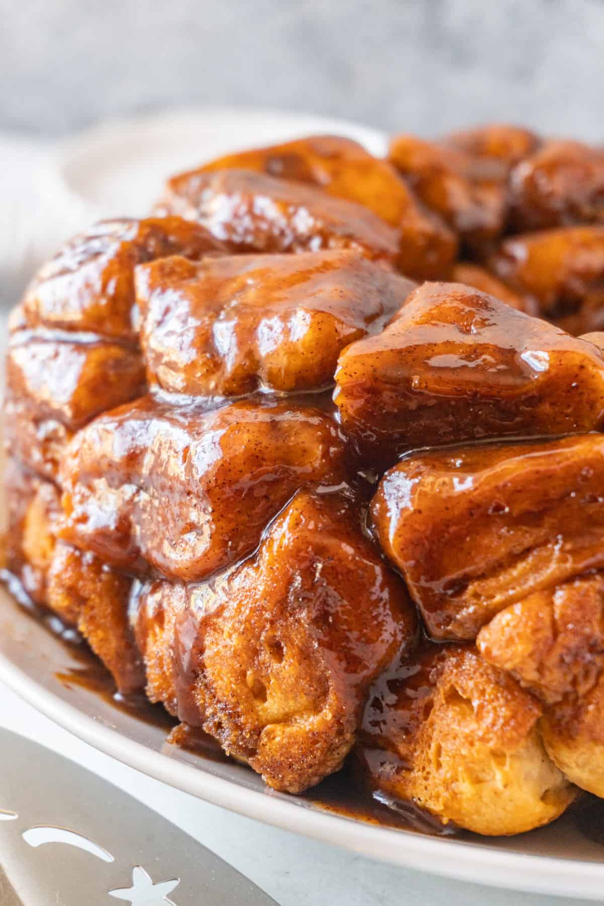 cinnamon pull apart bread close up of side