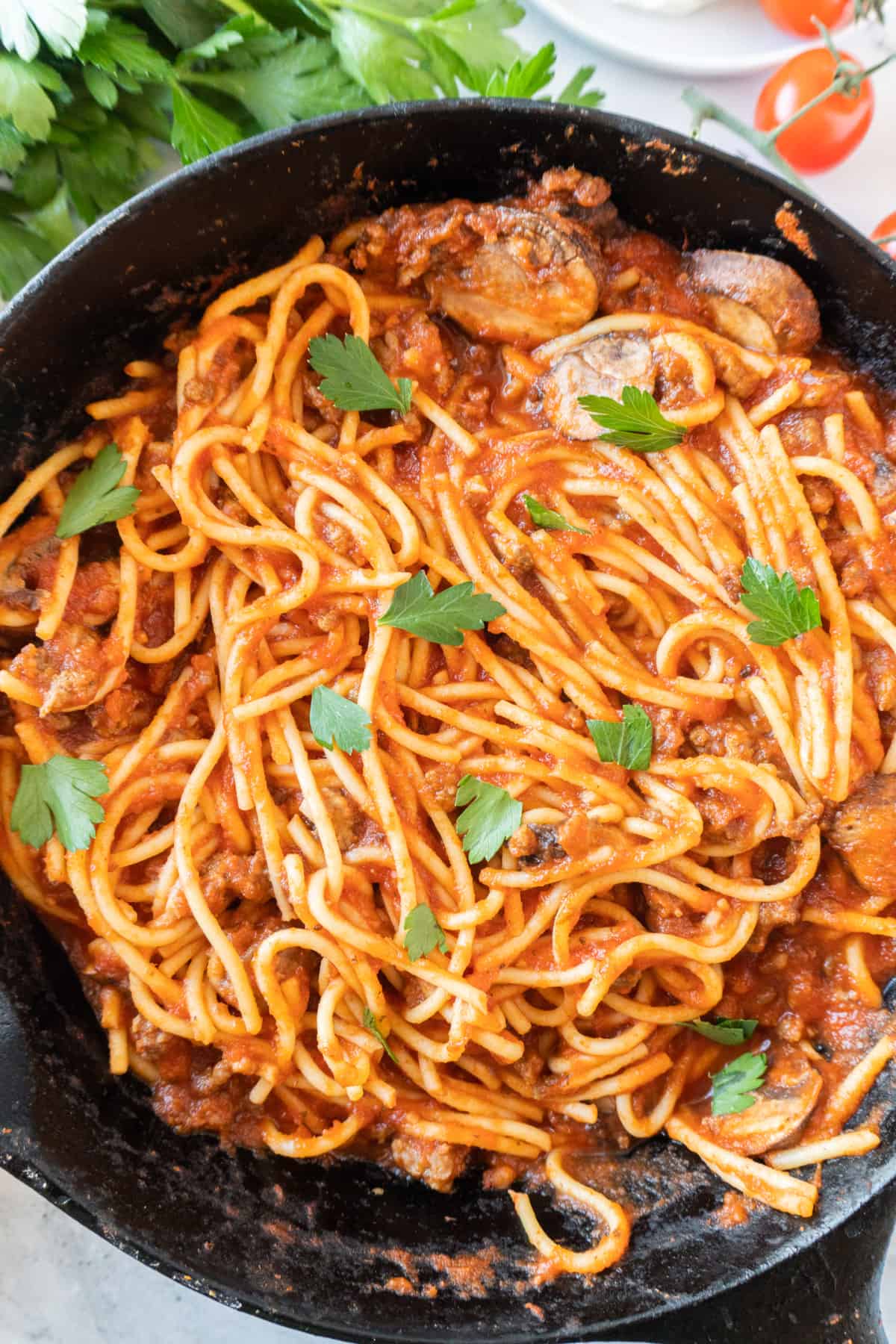 Fried Spaghetti in cast iron pan after reheating