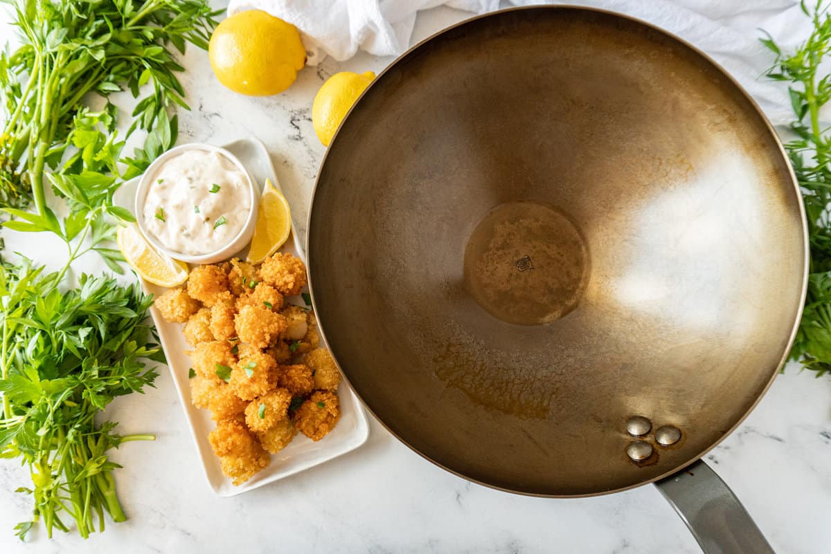 wok next to fried scallops