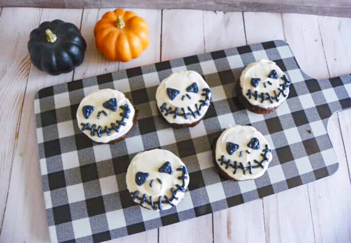 brownies decorated to look like jack skellington