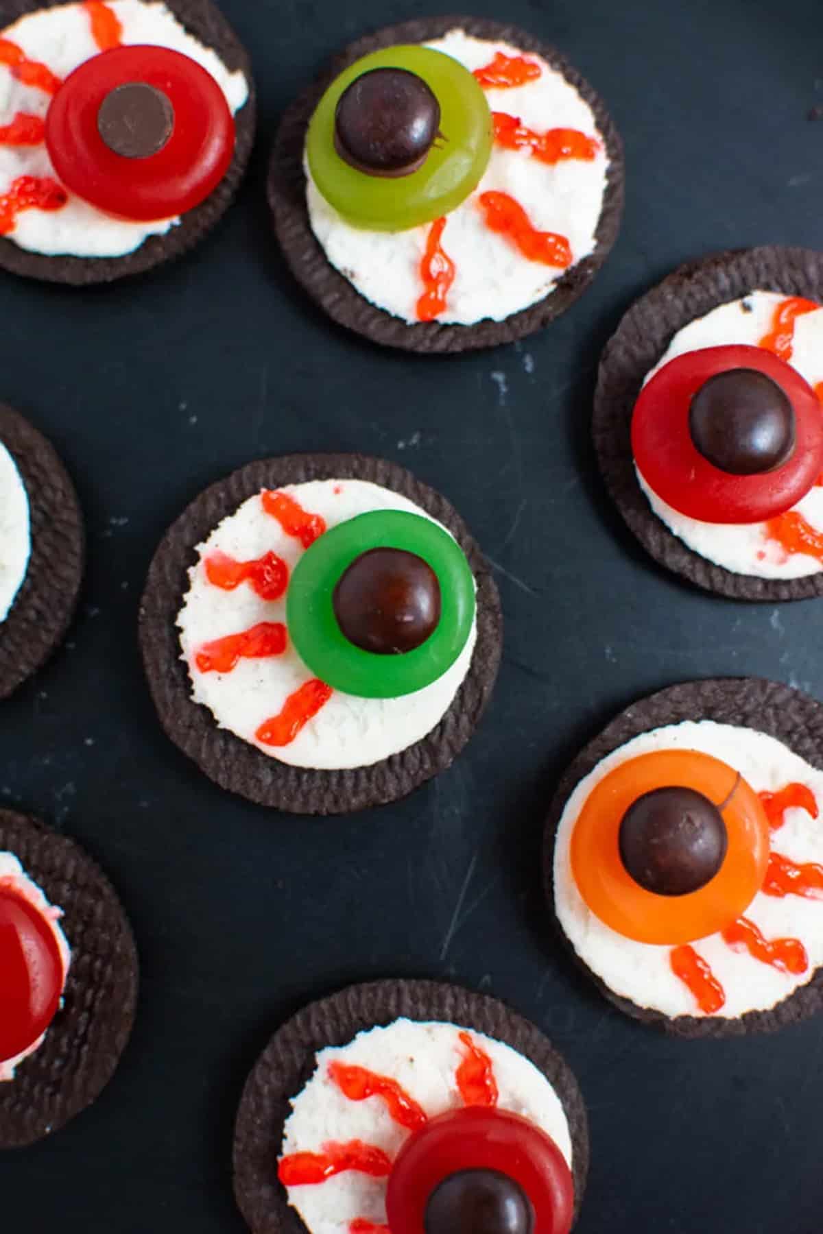 eyeball oreo cookies