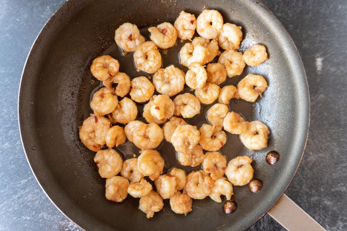 cooked shrimp in fry pan