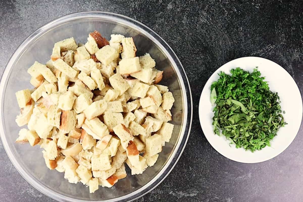 bread cubes and herbs