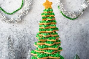 fully stacked cookie tree