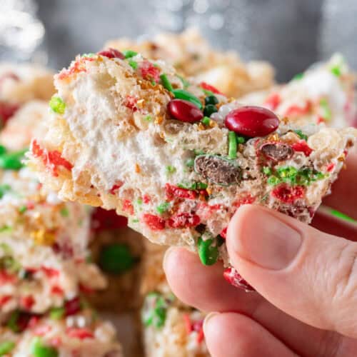 Christmas Rice Krispie Treat featured image